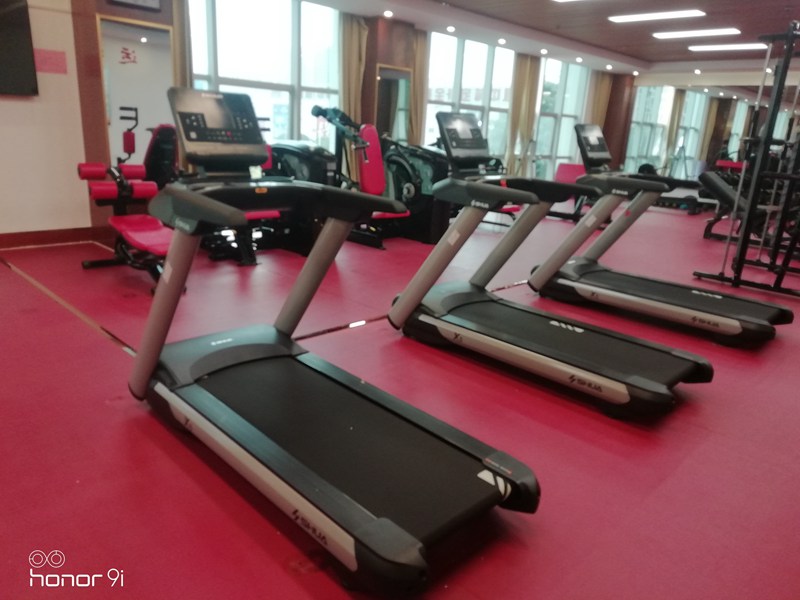 部队健身房器材-广西KS娱乐体育体育健身器材有限公司